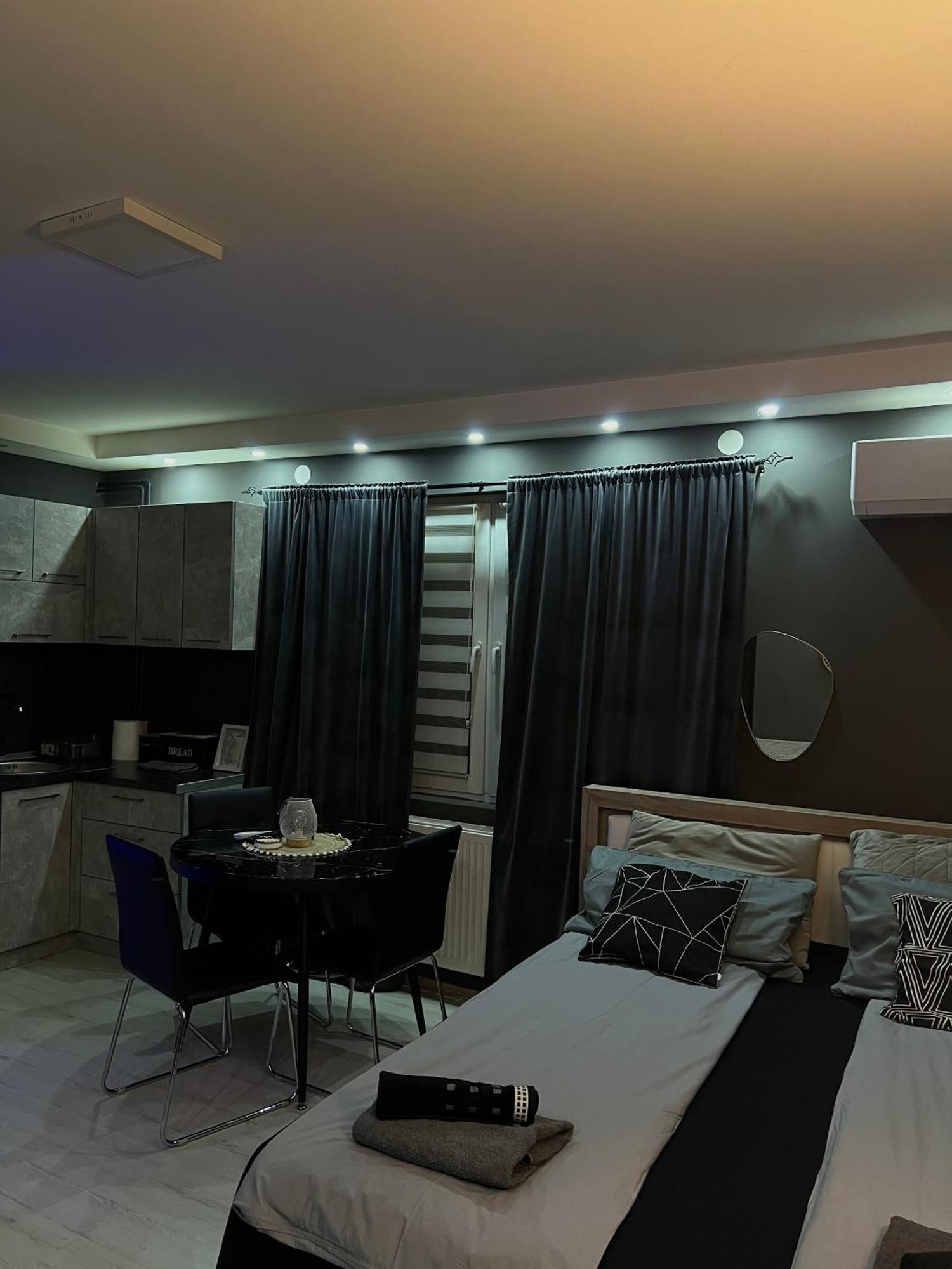 Beta House Apartments Zaječar Buitenkant foto
